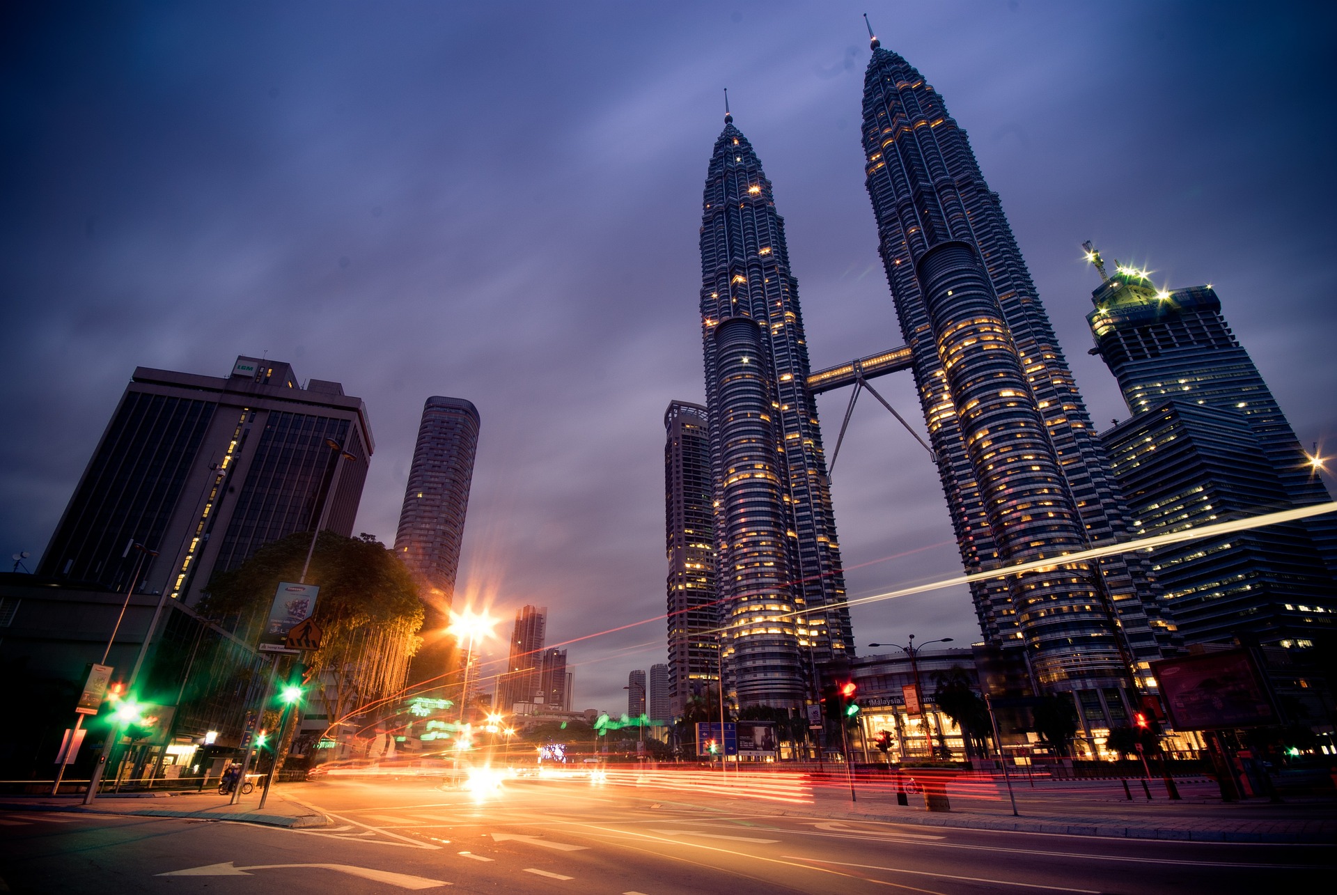twin towers malaysia